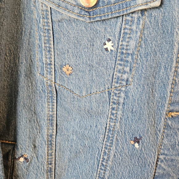 Universal Threads embroidered denim jacket NWT sz 2x - Picture 5 of 9